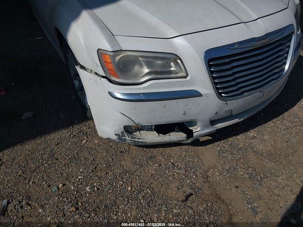 2013 CHRYSLER 300 MOTOWN