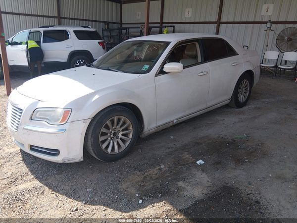 2013 CHRYSLER 300 MOTOWN