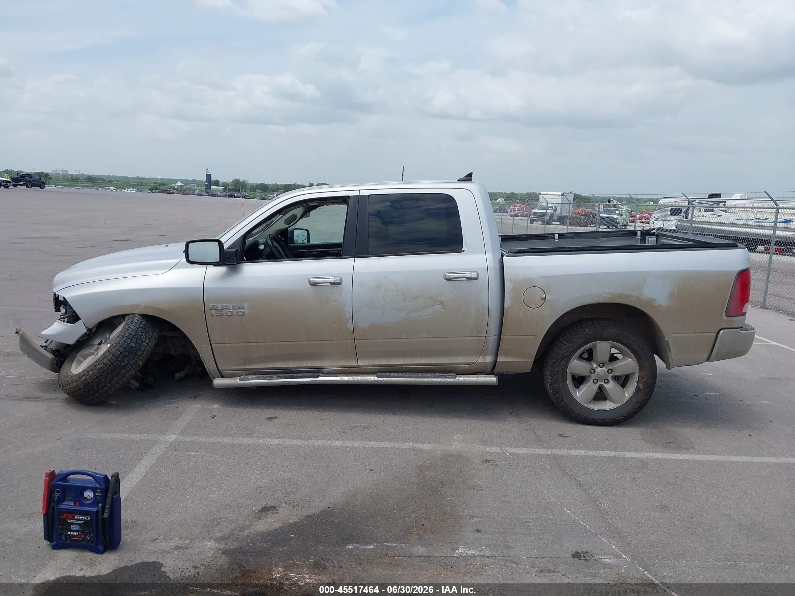 2017 RAM 1500 BIG HORN  4X4 5'7 BOX