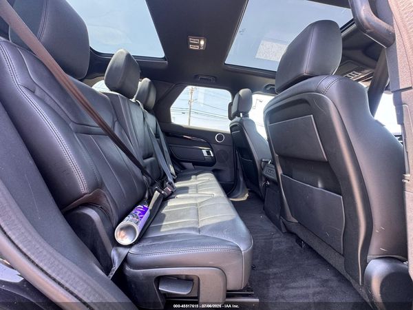 2020 LAND ROVER DISCOVERY SE