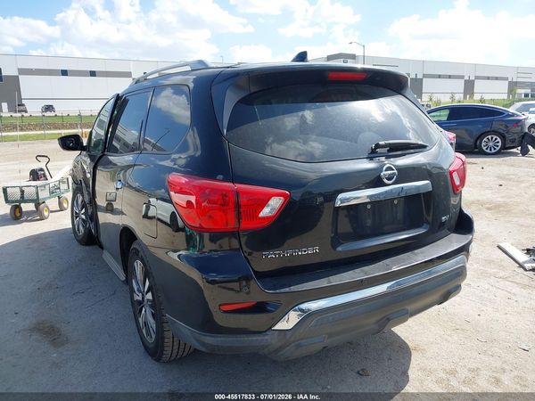 2019 NISSAN PATHFINDER SV