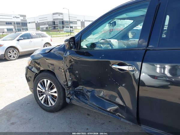 2019 NISSAN PATHFINDER SV