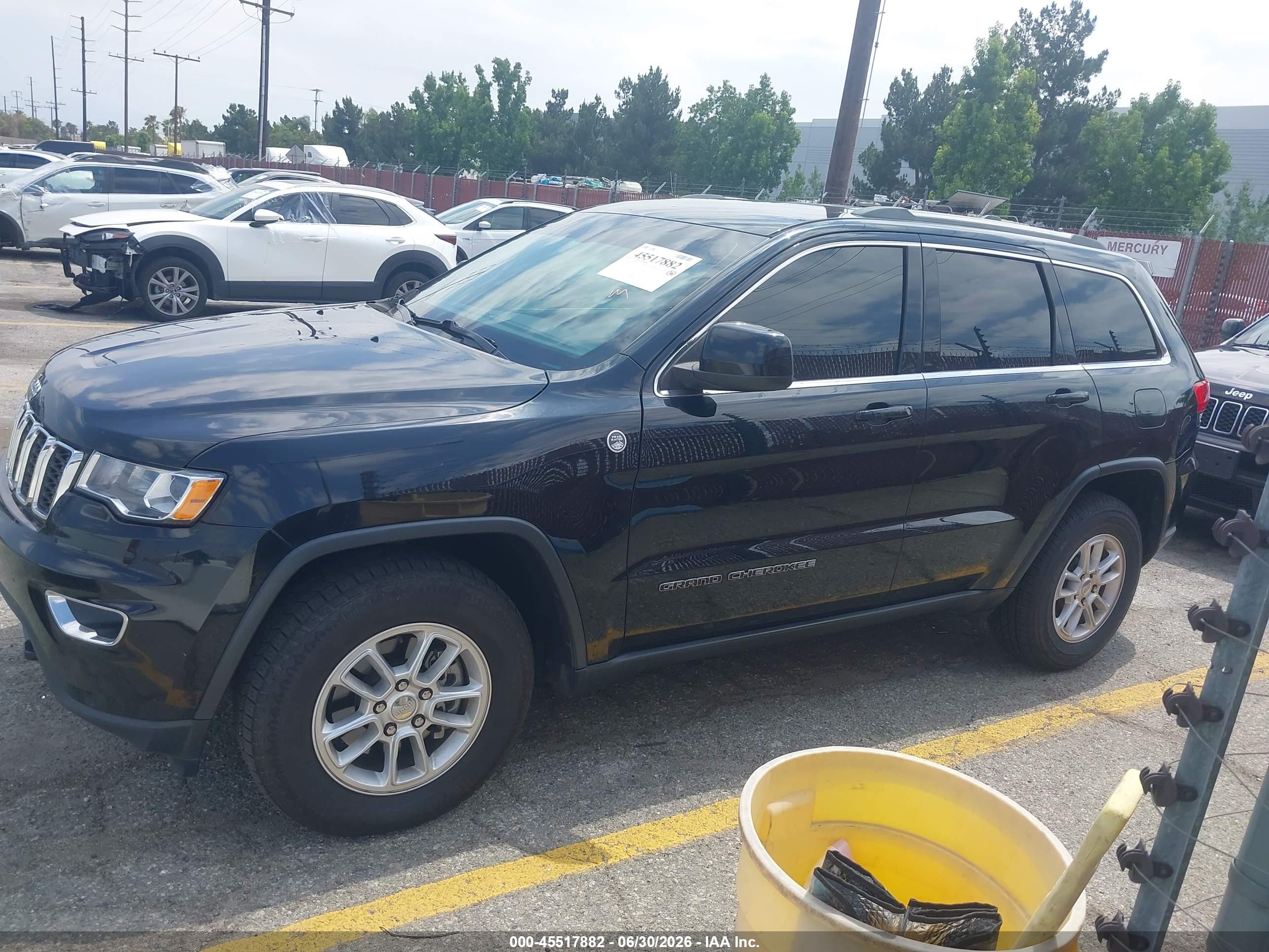 2019 JEEP GRAND CHEROKEE LAREDO E 4X4