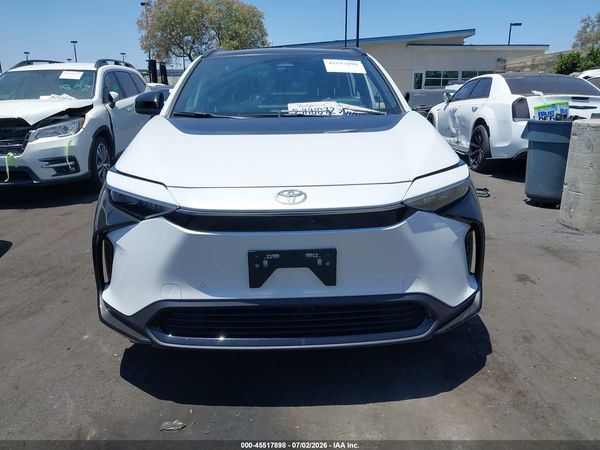 2023 TOYOTA BZ4X XLE