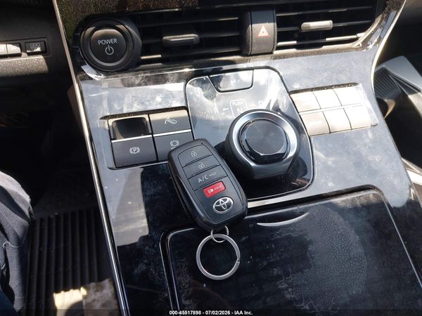 2023 TOYOTA BZ4X XLE