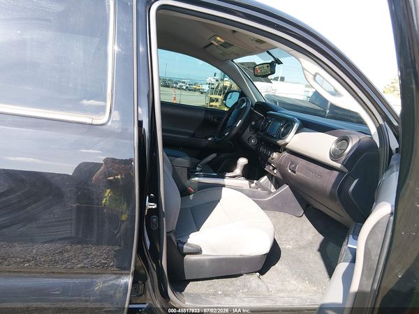 2017 TOYOTA TACOMA SR5 V6