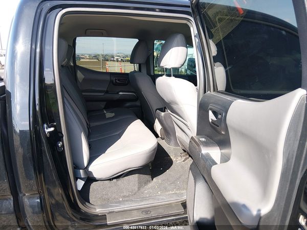 2017 TOYOTA TACOMA SR5 V6