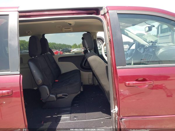2017 DODGE GRAND CARAVAN SE — I8