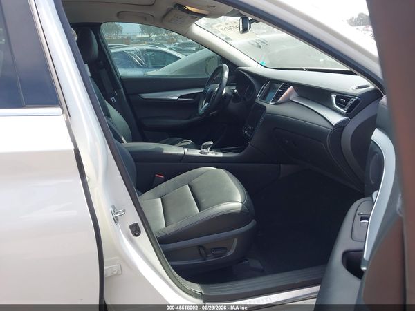2021 INFINITI QX50 LUXE