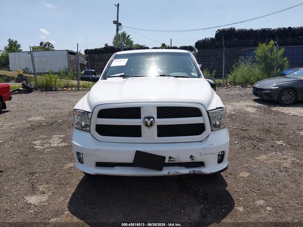 2019 RAM 1500 CLASSIC EXPRESS  4X4 6'4 BOX