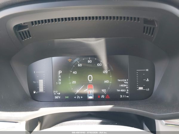 2018 VOLVO XC60 T5 MOMENTUM