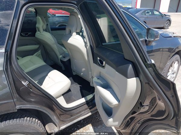 2018 VOLVO XC60 T5 MOMENTUM