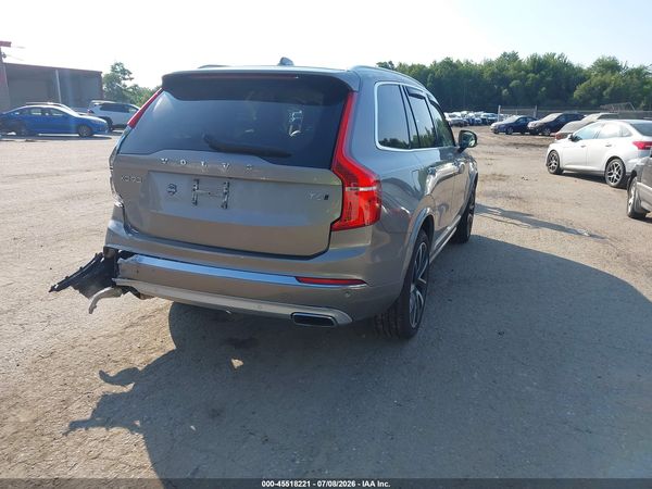 2021 VOLVO XC90