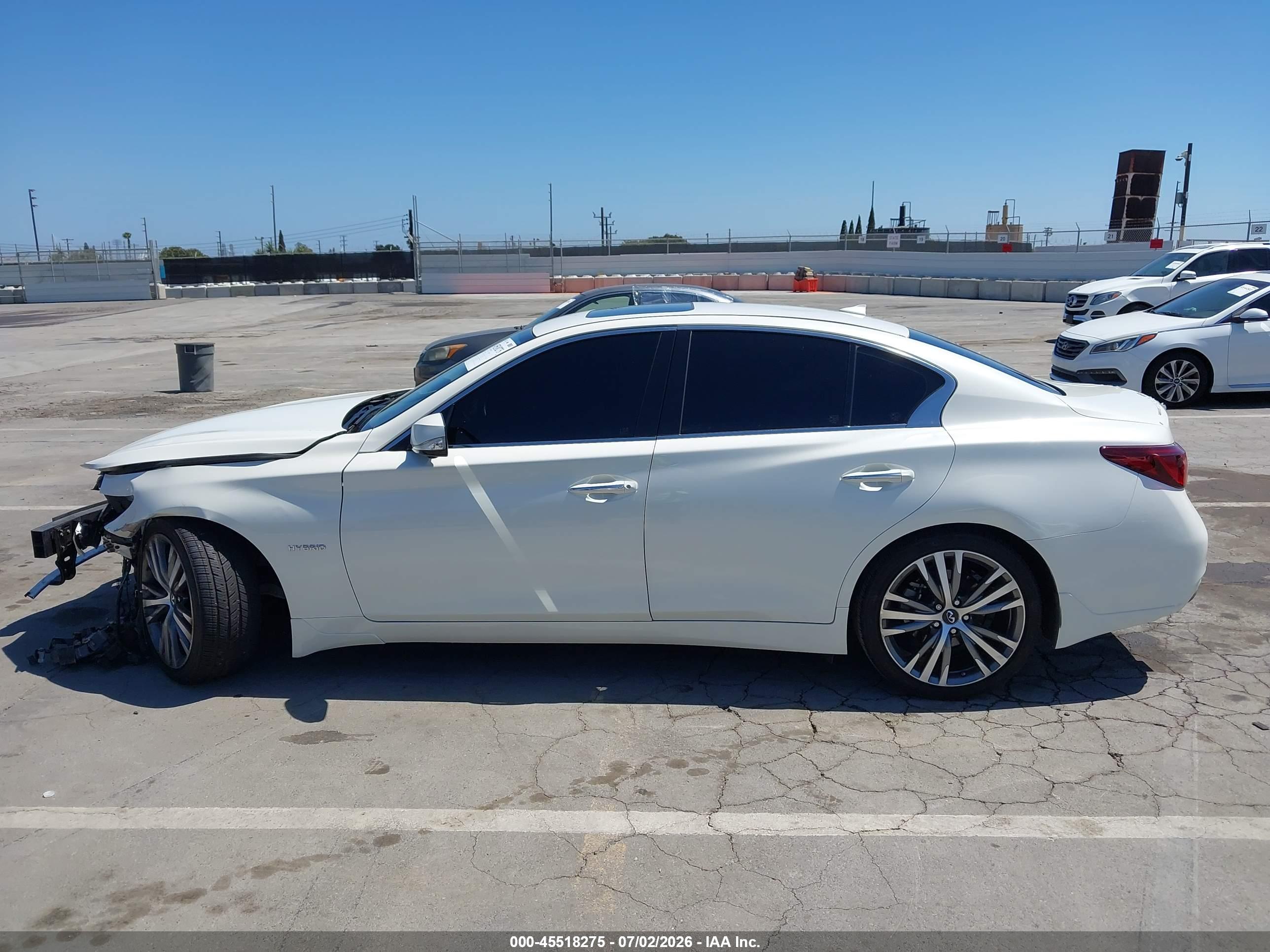 2018 INFINITI Q50 HYBRID LUXE