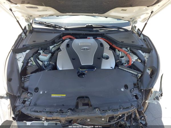 2018 INFINITI Q50 HYBRID LUXE