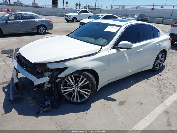 2018 INFINITI Q50 HYBRID LUXE