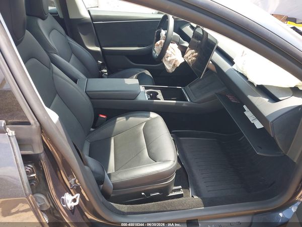 2025 TESLA MODEL 3