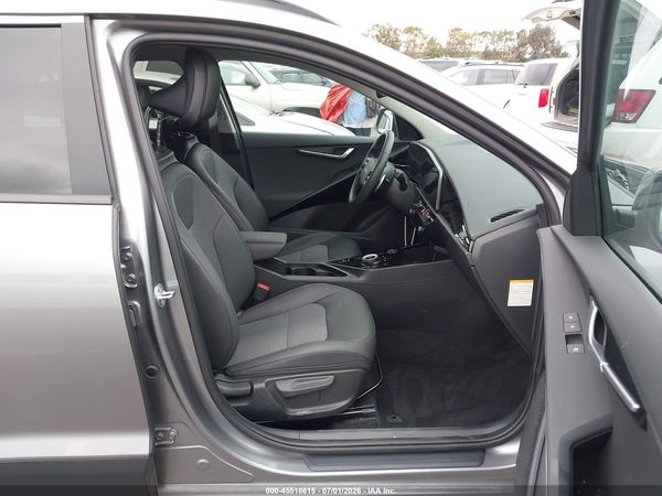 2025 KIA NIRO PLUG-IN HYBRID EX