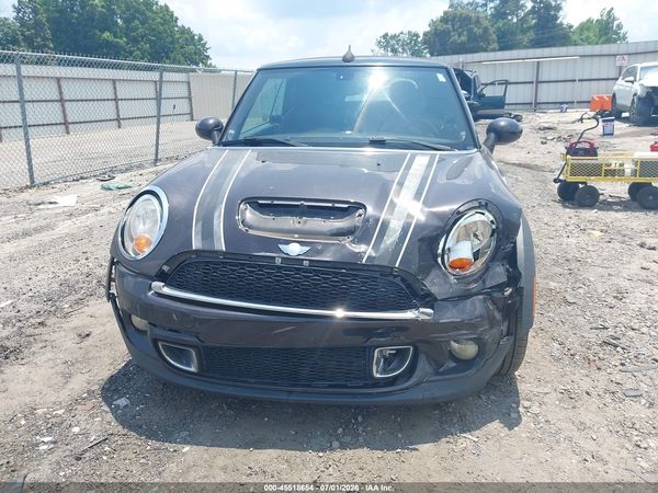 2013 MINI CONVERTIBLE COOPER S