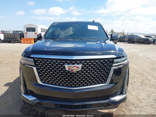 2022 CADILLAC ESCALADE ESV 4WD LUXURY