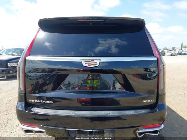 2022 CADILLAC ESCALADE ESV 4WD LUXURY