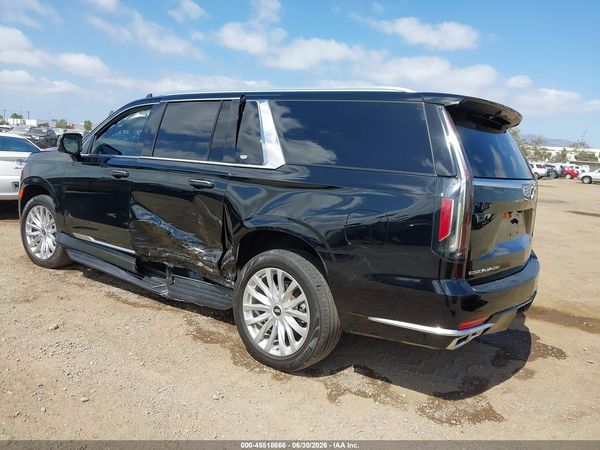 2022 CADILLAC ESCALADE ESV 4WD LUXURY