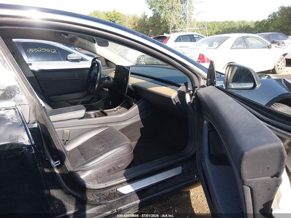 2018 TESLA MODEL 3 LONG RANGE/MID RANGE