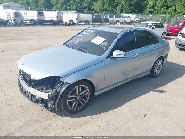 2013 MERCEDES-BENZ C 250 SPORT