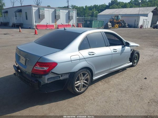 2013 MERCEDES-BENZ C 250 SPORT