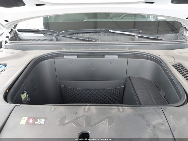 2026 KIA EV9 LIGHT LONG RANGE