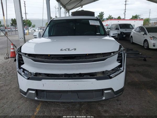 2026 KIA EV9 LIGHT LONG RANGE