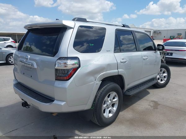 2022 TOYOTA 4RUNNER SR5 PREMIUM