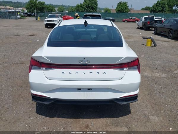 2022 HYUNDAI ELANTRA SEL