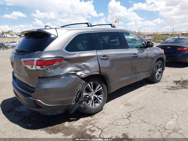 2016 TOYOTA HIGHLANDER XLE V6