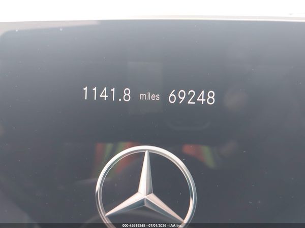 2020 MERCEDES-BENZ A 220 A220