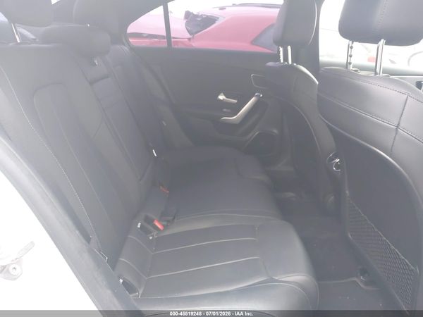 2020 MERCEDES-BENZ A 220 A220