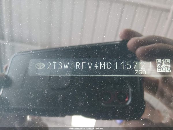 2021 TOYOTA RAV4 XLE