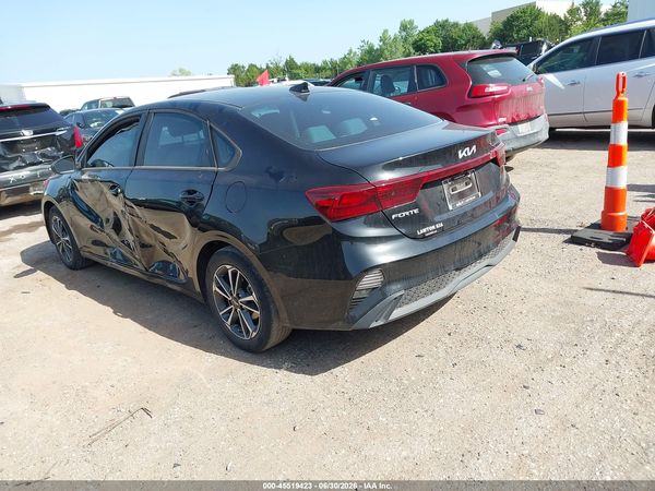 2022 KIA FORTE LXS