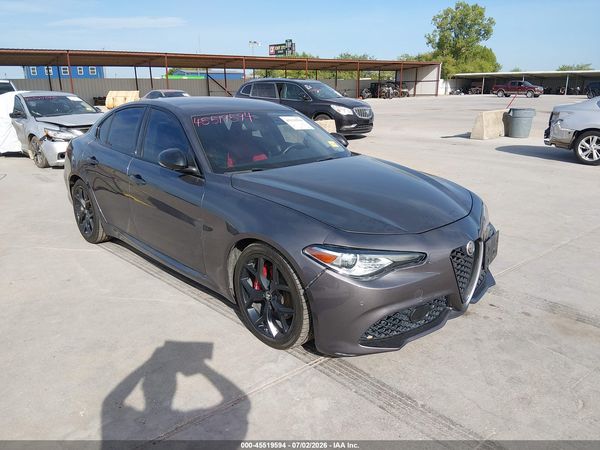 2020 ALFA ROMEO GIULIA SPORT RWD
