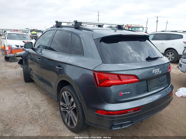 2020 AUDI SQ5 — I3