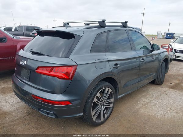 2020 AUDI SQ5 — I4