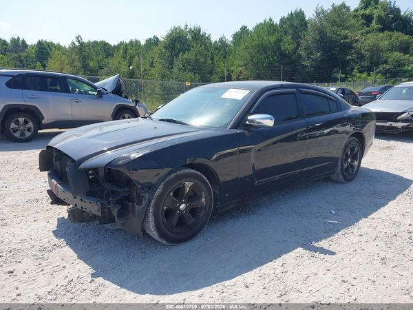 2014 DODGE CHARGER SE