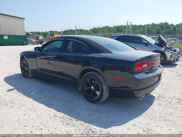 2014 DODGE CHARGER SE