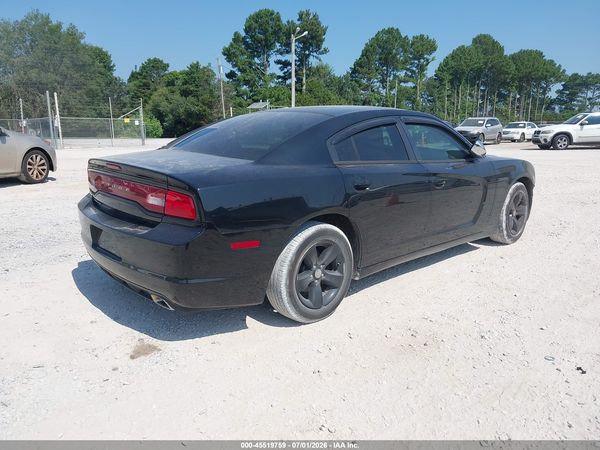 2014 DODGE CHARGER SE