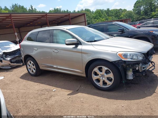 2016 VOLVO XC60 T5 PREMIER