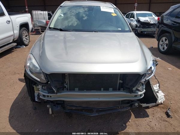2016 VOLVO XC60 T5 PREMIER