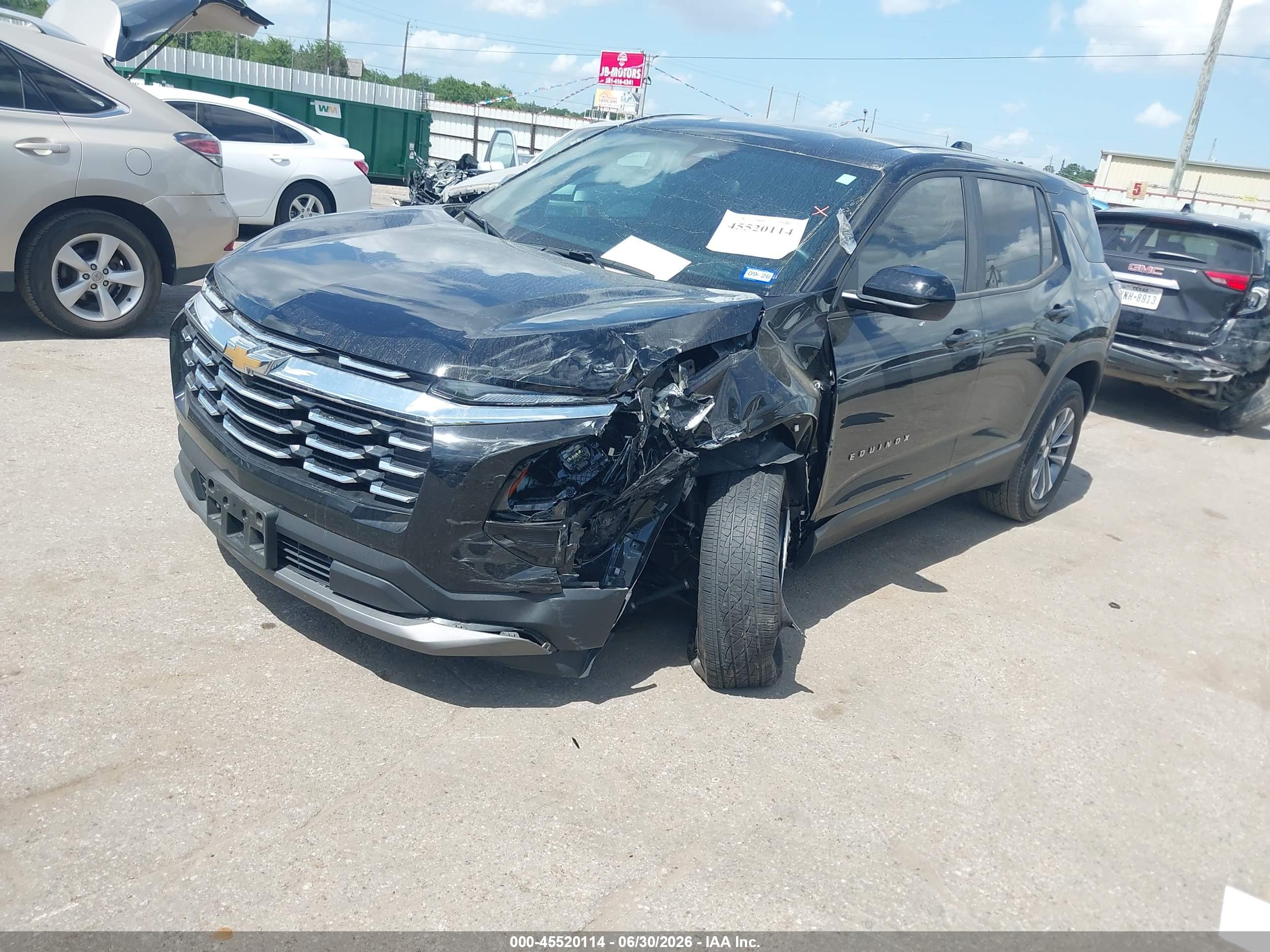2025 CHEVROLET EQUINOX FWD LT — I2