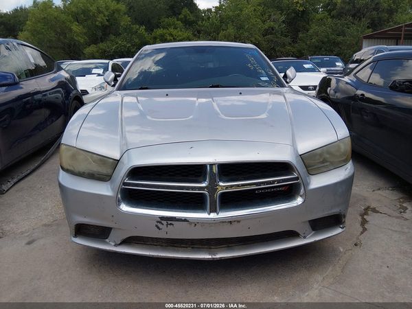 2012 DODGE CHARGER SE