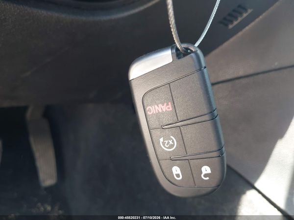 2012 DODGE CHARGER SE