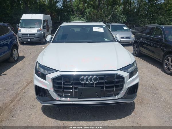 2020 AUDI Q8